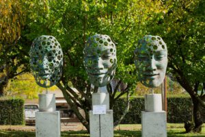 AGAPE EFFERVESCENT modern sculpture art