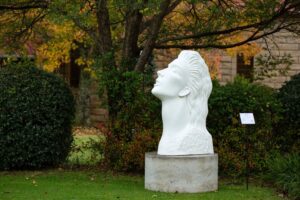 Katherina modern sculpture art