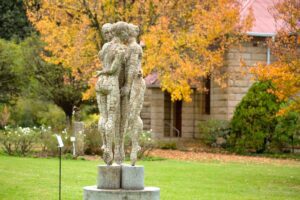 Reflect modern sculpture art